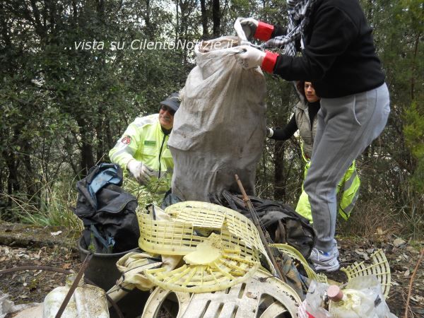 ripulita strada san giovanni piro