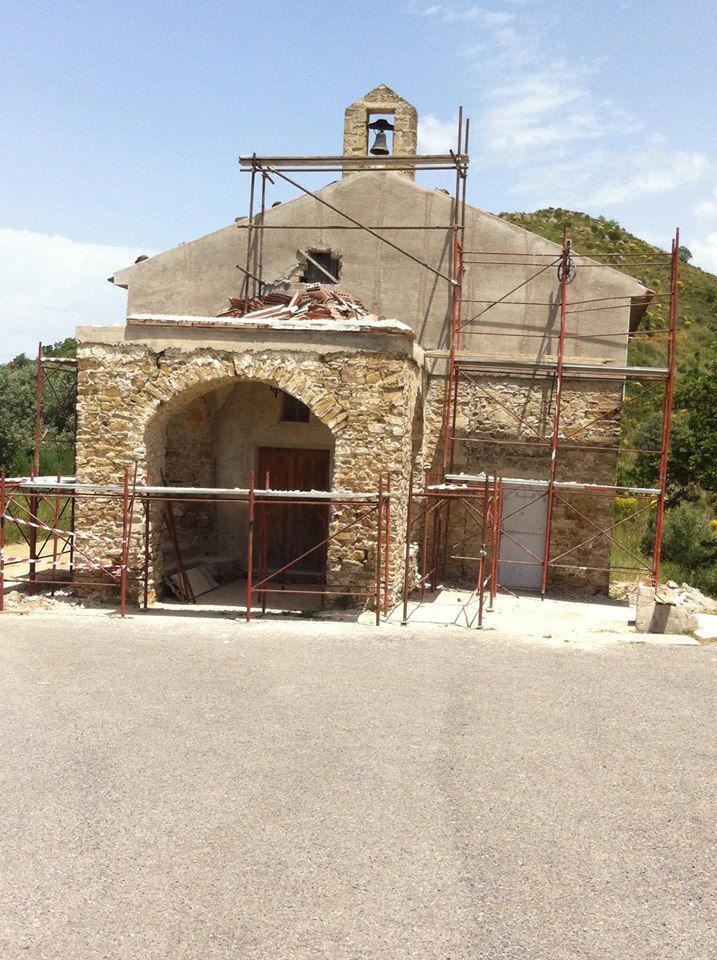 chiesa da ristrutturare