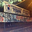 Salerno, Blocco Studentesco sigilla gli ingressi degli istituti privati