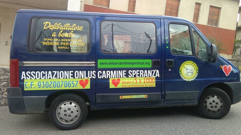 defibrillatore a bordo
