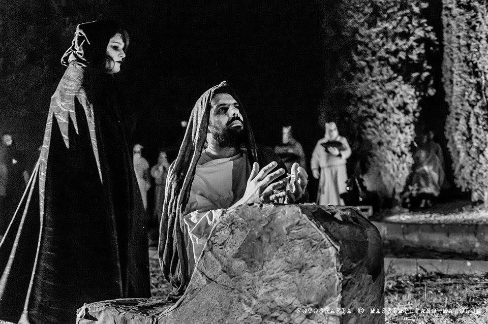 via crucis torchiara