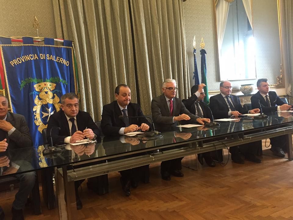 sorrentino in provincia