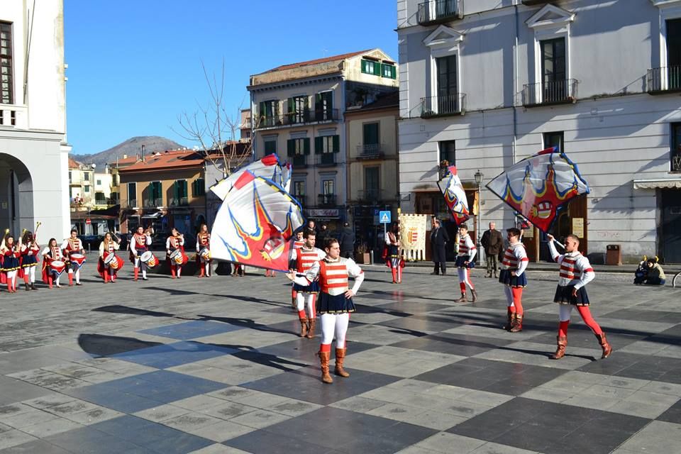 presentazione a cava biblioteca
