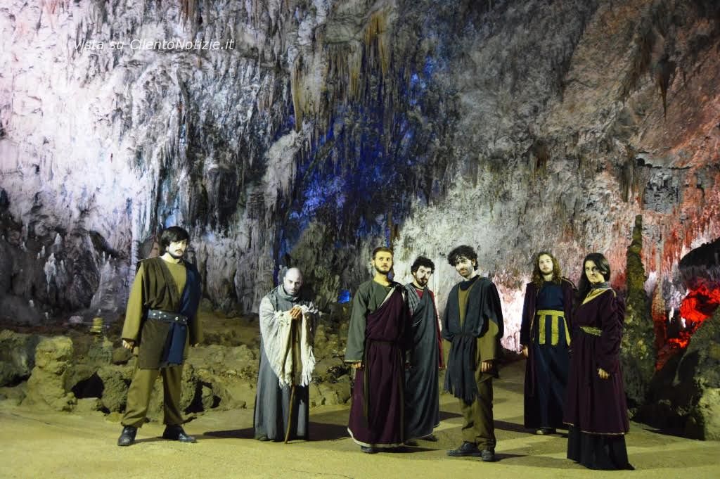 teatro nelle grotte