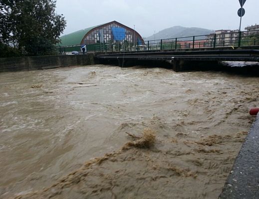 fiume testene agropoli esonda