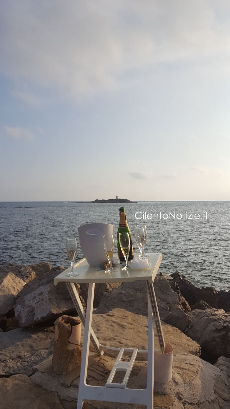 tavolino comandante matrimonio