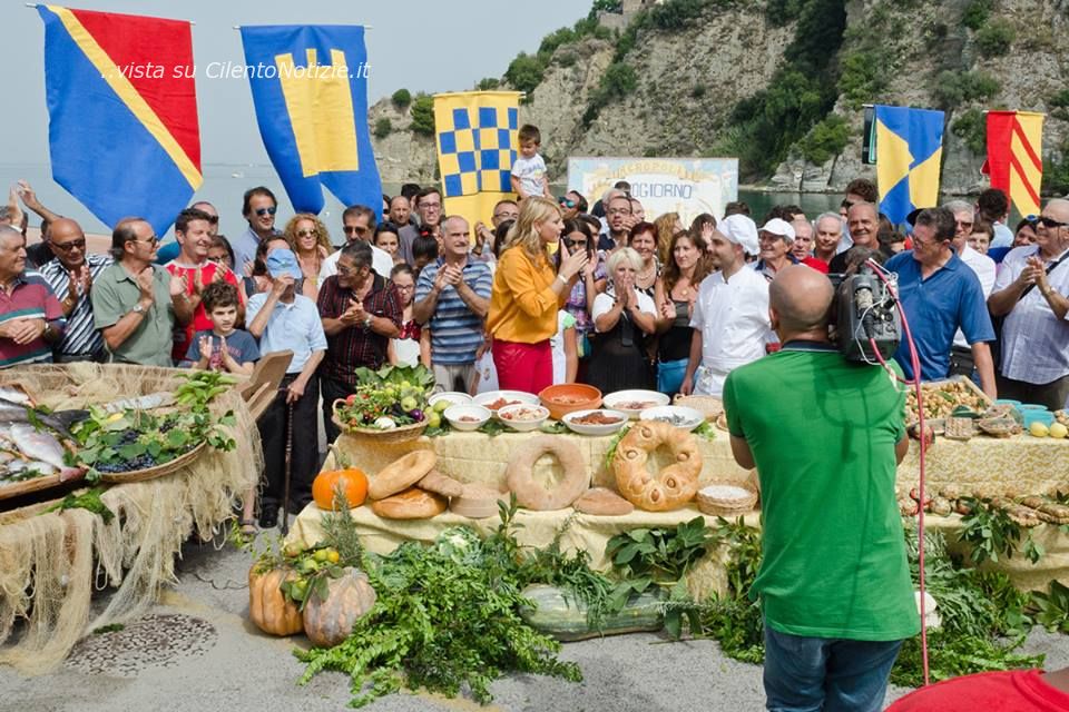 mezzogiorno in famiglia rai2 agropoli