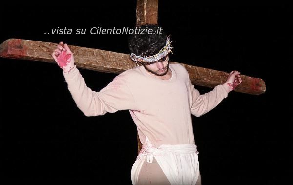 via crucis vivente torchiara