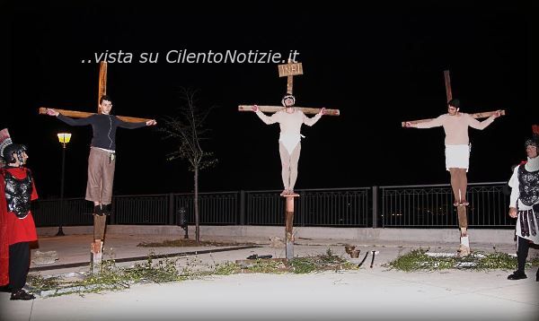 via crucis vivente torchiara