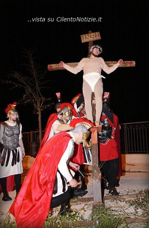 via crucis vivente torchiara