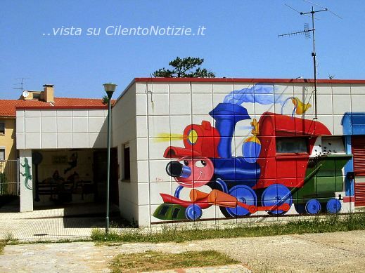 murale scuola a Vallo della Lucania
