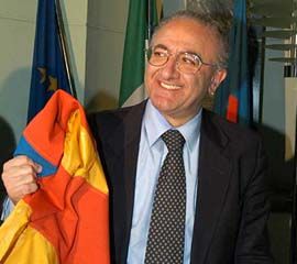 il sindaco Vincenzo de Luca Salerno