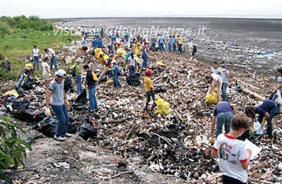 pulizia spiagge legambiente