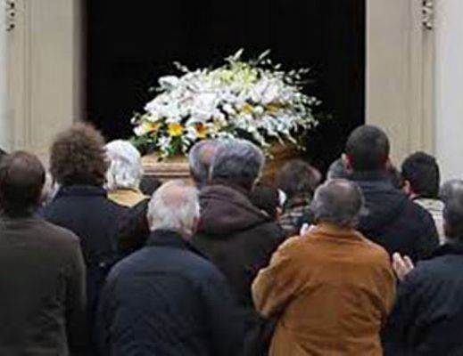 01012016 corteo funebre