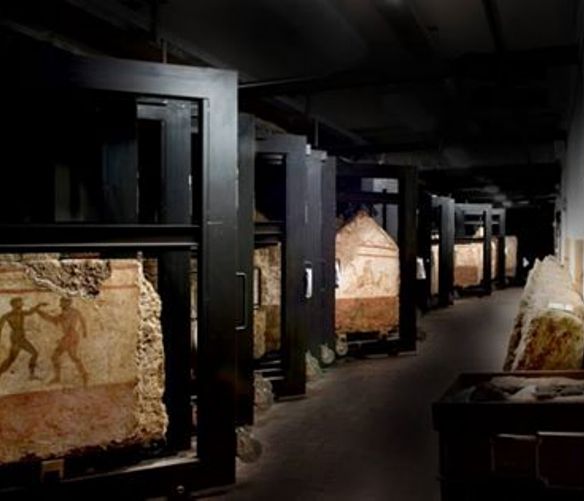01032017 depositi paestum archeologia