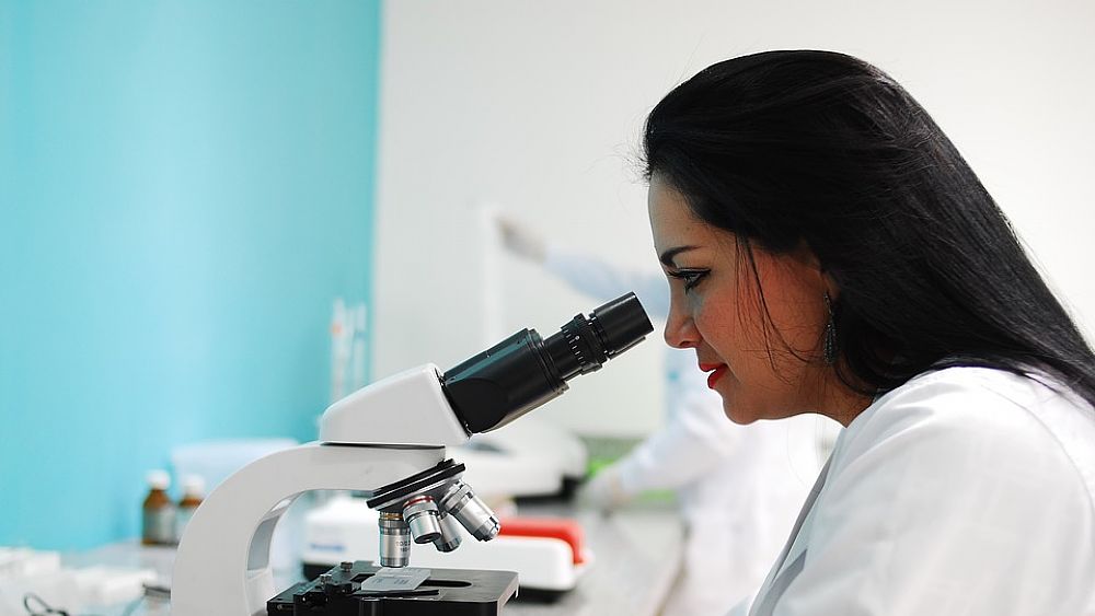 01032018 ricercatrice universitaria