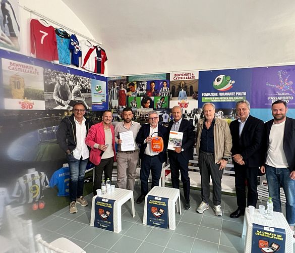 01052024 defibrillatore alla fondazione polito