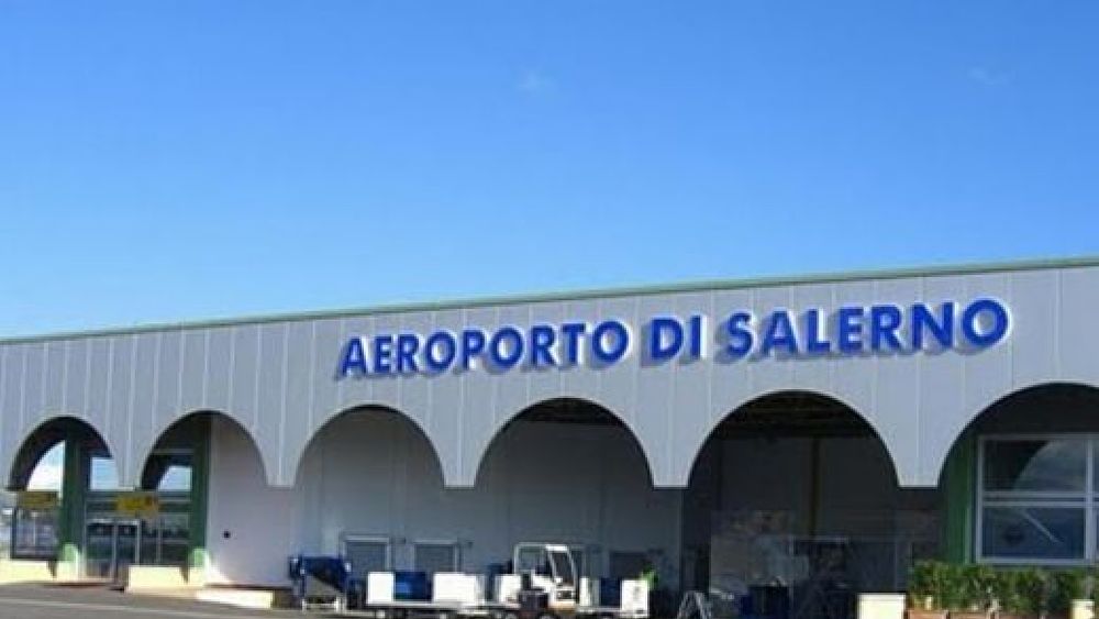 01062016 aeroporto salerno
