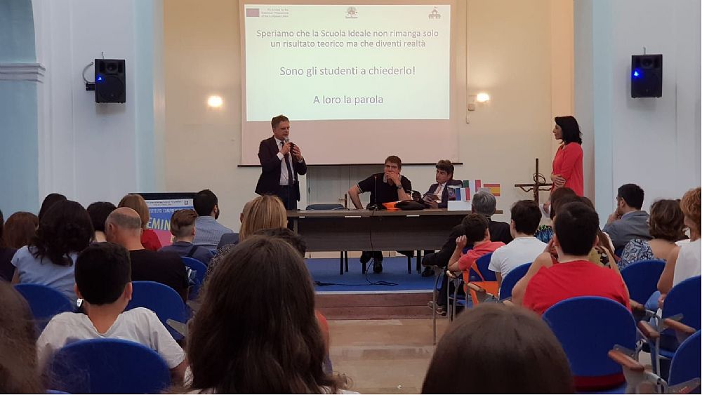 01062018 GEMELLAGGIO DANZICA SALA CONSILINA ERASMUS