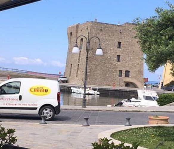 01062019 caffe cilento