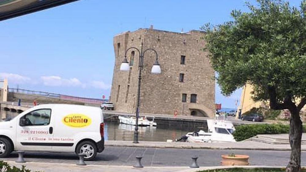 01062019 caffe cilento