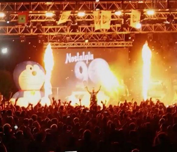 01062023 nostalgia 90 in tour