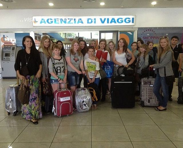 01072013 stagisti russi Aereoporto