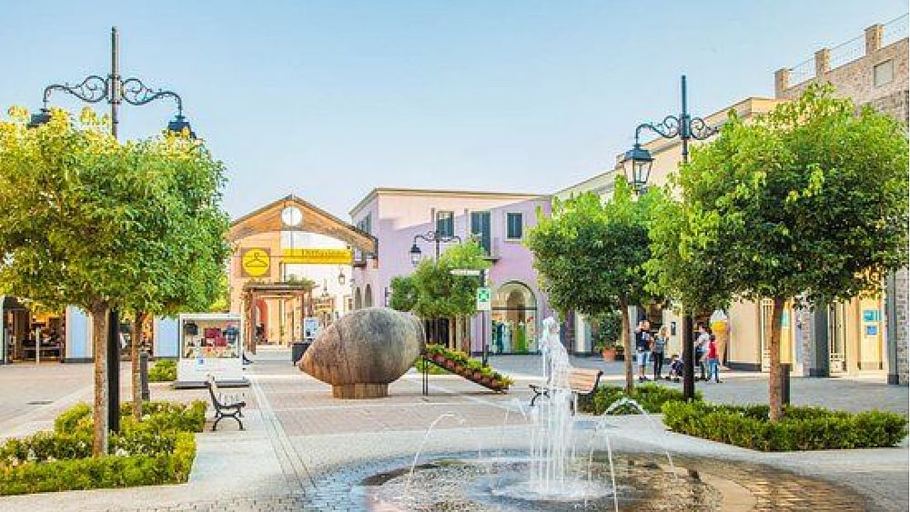 01072022 cilento outlet estate