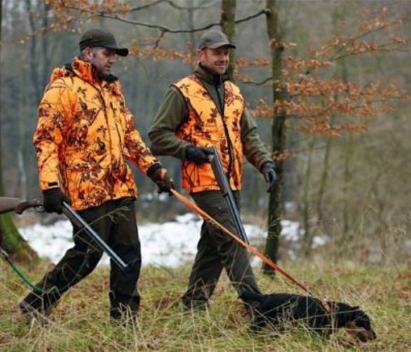 01082016 abbigliamento caccia