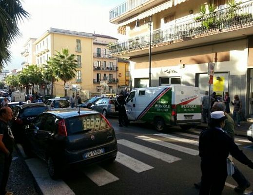 01102013 rapina poste agropoli