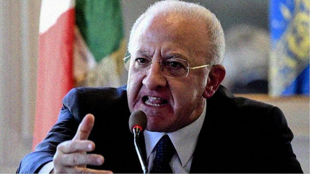 01102021 de luca presidente 01102021 de luca presidente