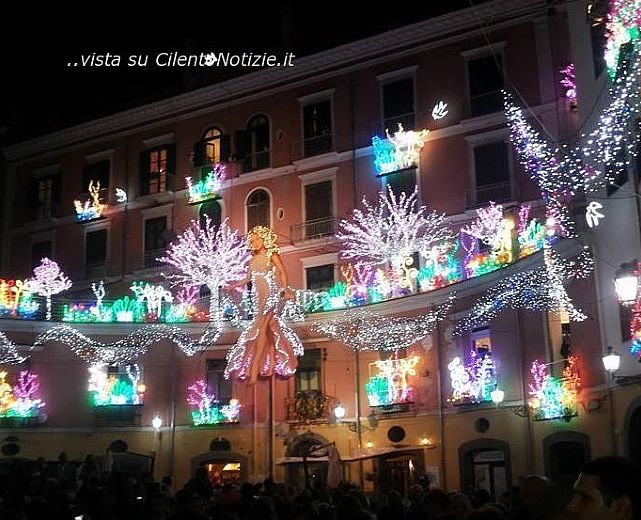 01112013 luci d artista rotonda