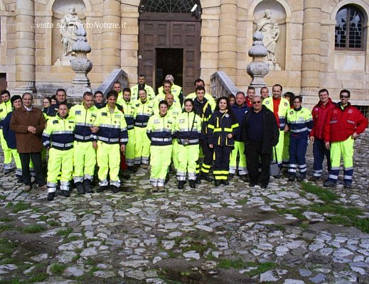 01122012 protezione civile a padula certosa