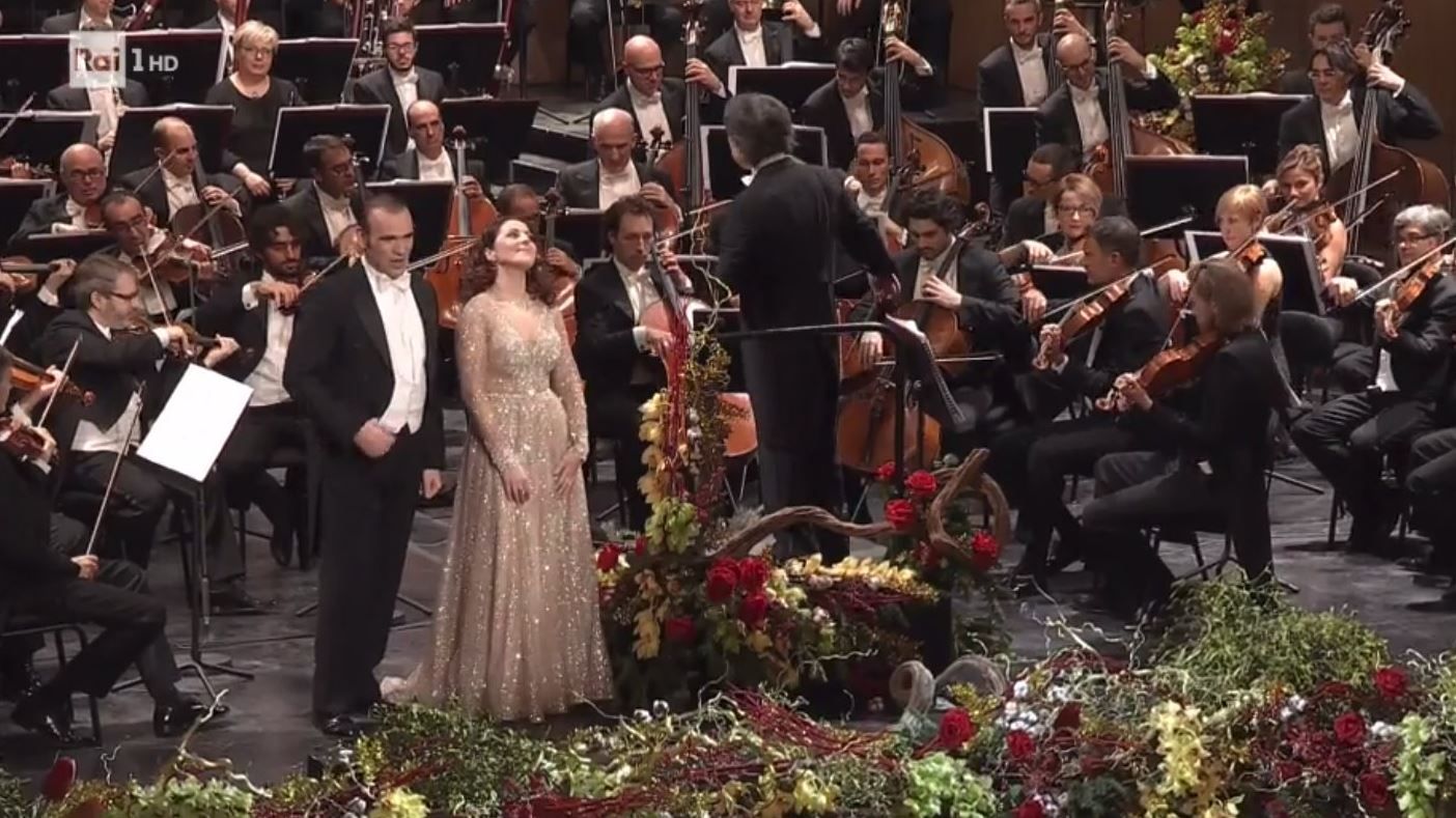 soprano maria agresta