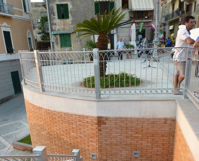 02042015 piazza caduti del mare castellabate