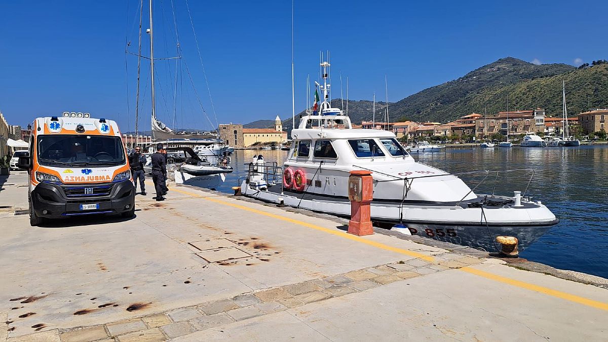 02052025 soccorso in mare ascea 02052025 soccorso in mare ascea