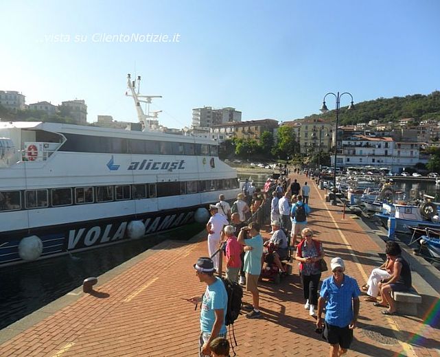 02072014 traghetto agropoli amalfi