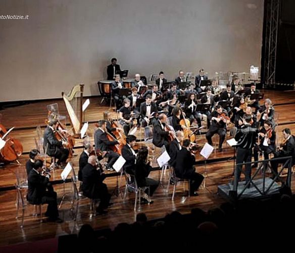 02082016 Orchestra Filarmonica Campana