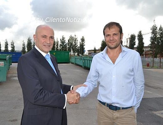 02102012 Stretta di mano tra Salvioli e Petrone