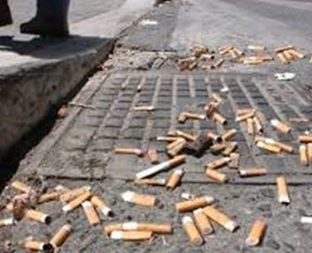 02102014 mozziconi strada