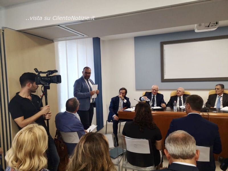 riunione confcommercio