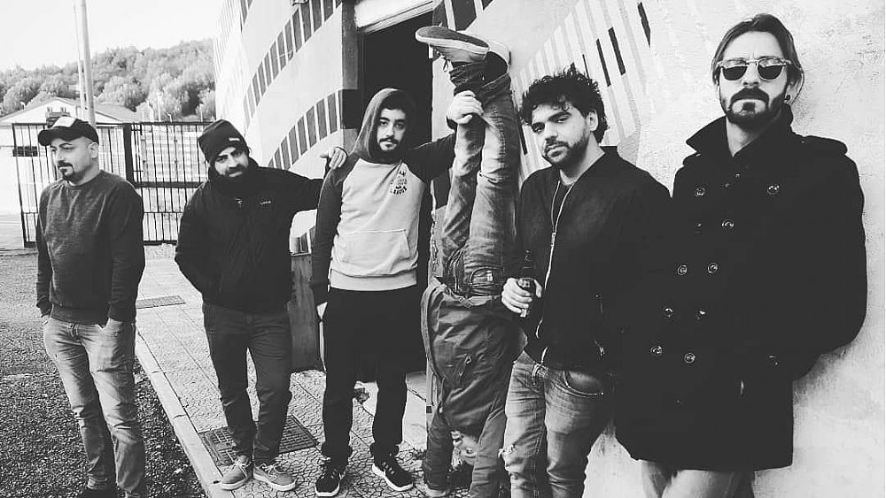 03032018 Enjoy the Void   band