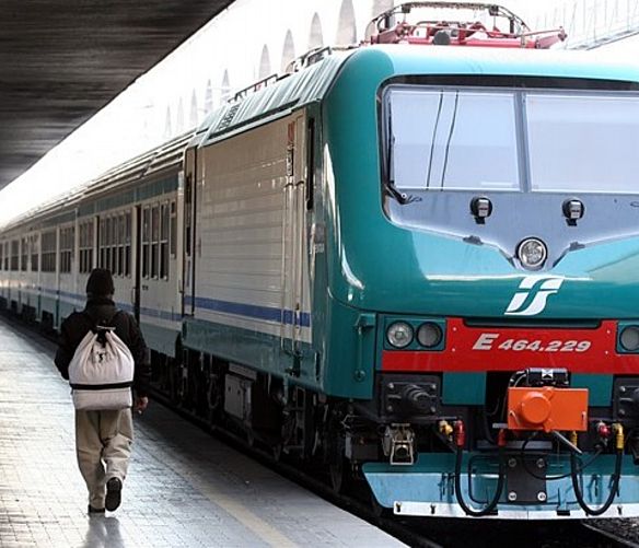 03042016 treno regionale