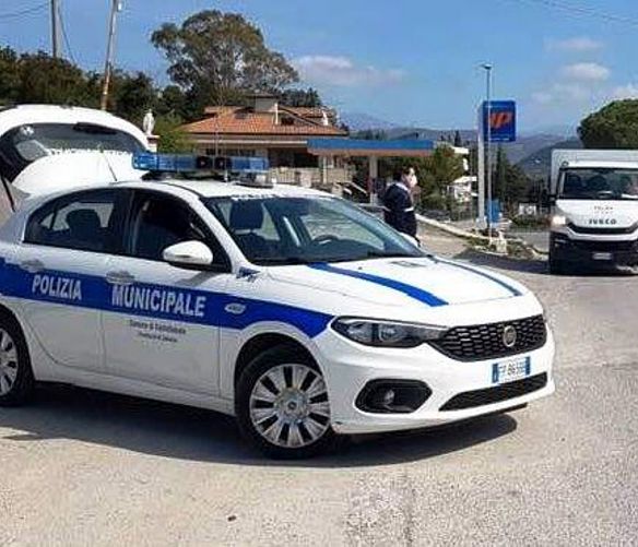 03042020 Controlli polizia municipale Castellabate foto