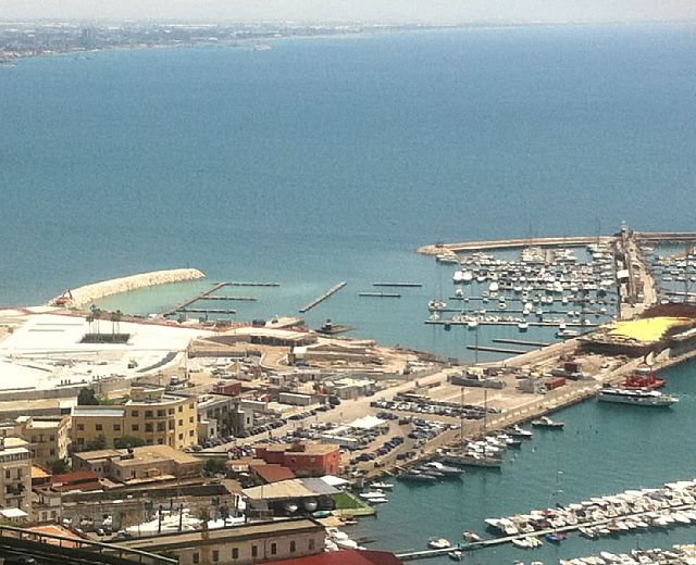 03052014 porto di salerno