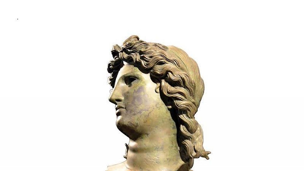 03052016 apollo statua salerno