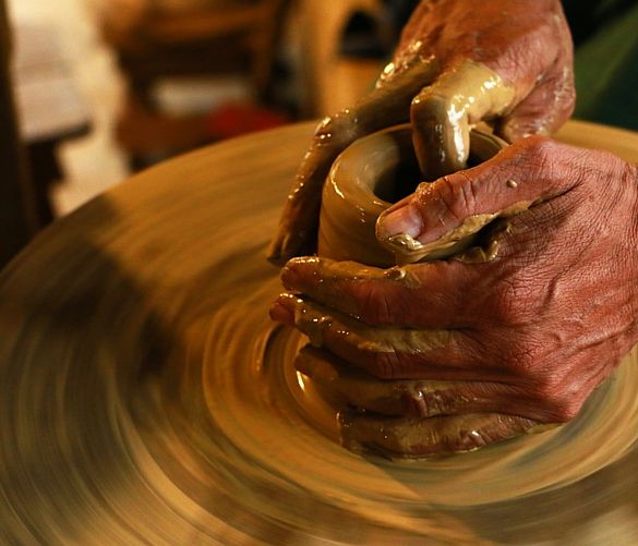 03062016 lavorazione ceramica