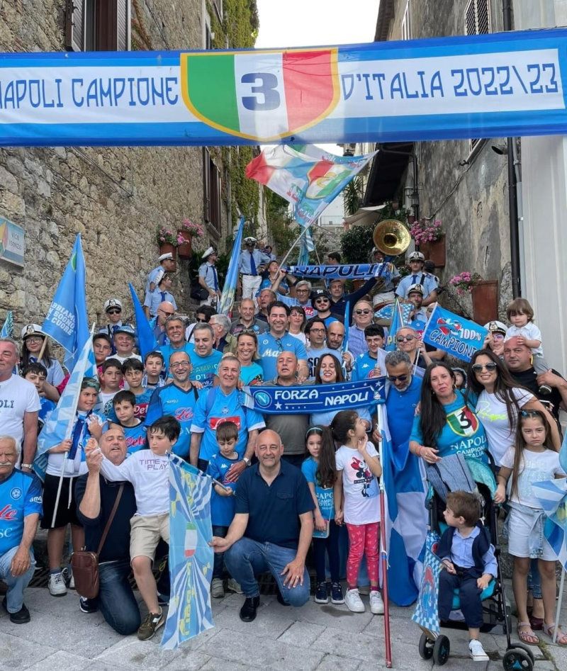 scario festeggia il napoli