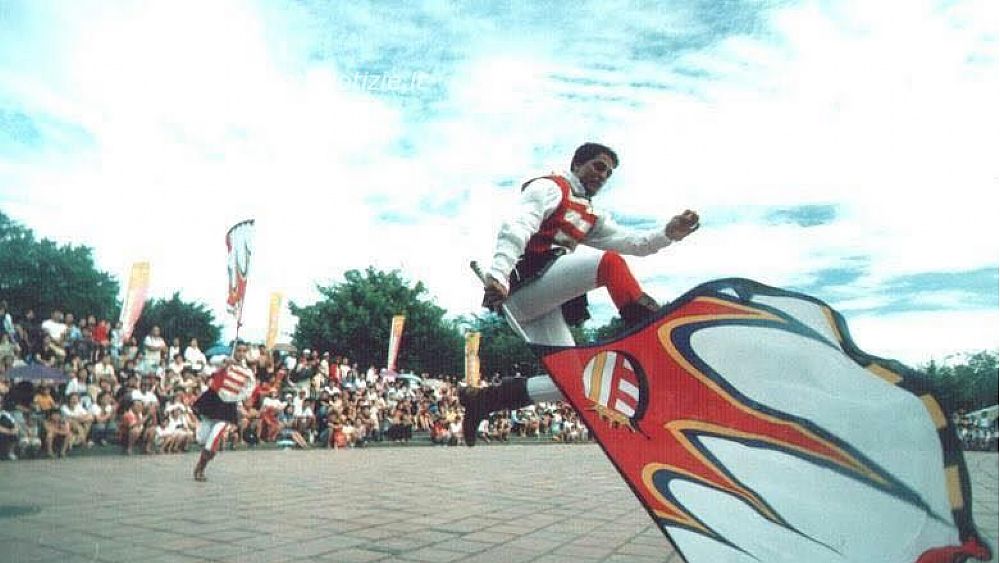 03072017 sbandieratori in francia