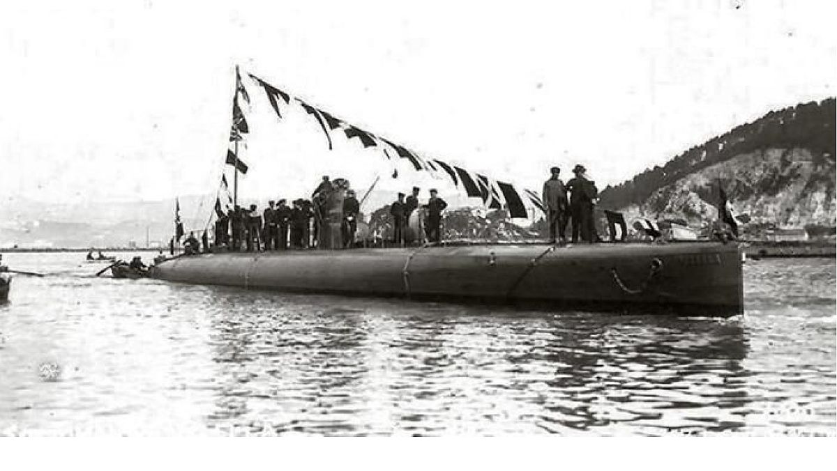 03092025 sommergibile velella 03092025 sommergibile velella